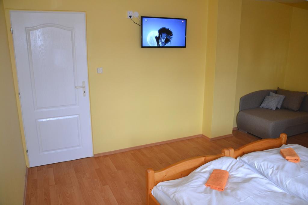 Penzion Chalupka Štrba Kamer foto